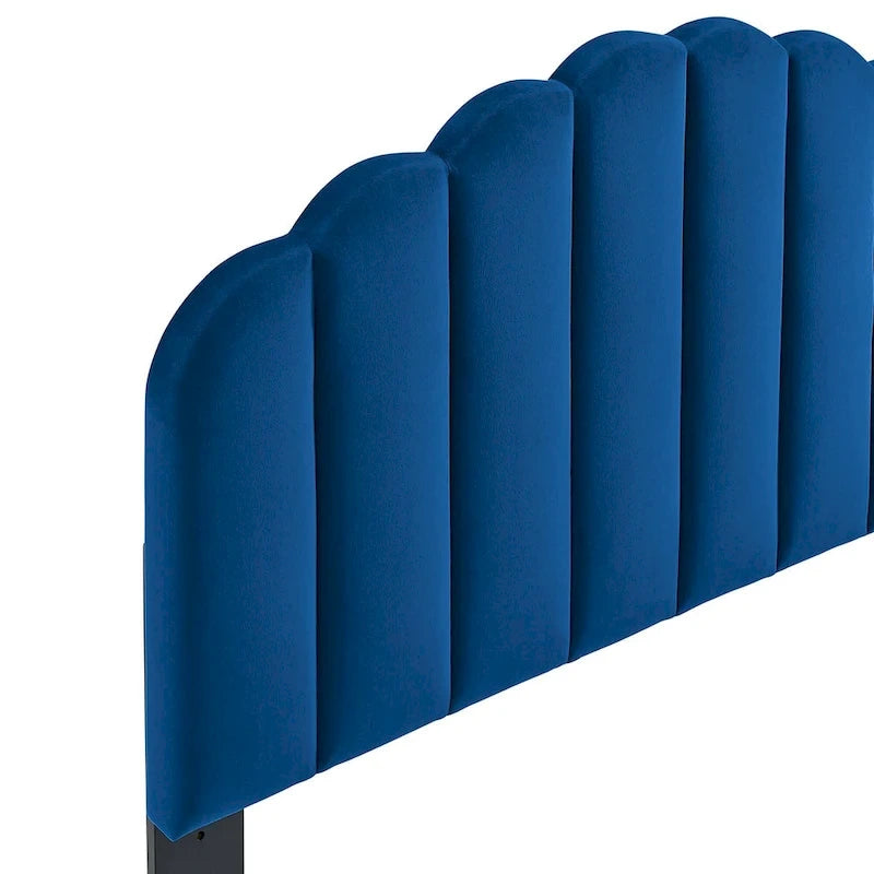 Tête de lit festonnée en velours bleu — California King
