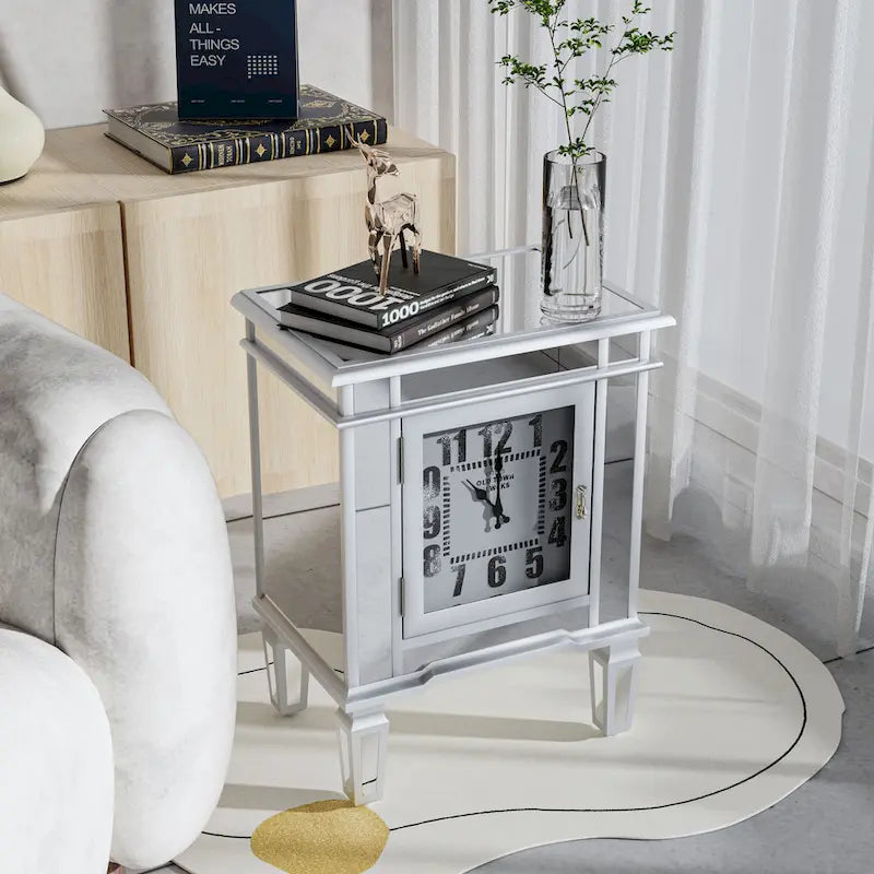 Table d'appoint en argent antique avec miroir et horloge — Style moderne, pour 1 personne